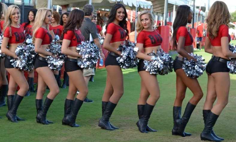 [真人HTML浏览器汉化]关键调查 Crucial Investigation V 1.53[电脑3.32G]-IS