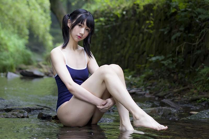 激萌学生妹魔物喵黑丝制服野外露出-IS