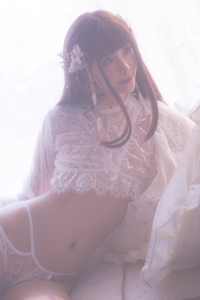 仙女妹妹翎柒蕾丝镂空睡衣隐约露出-IS